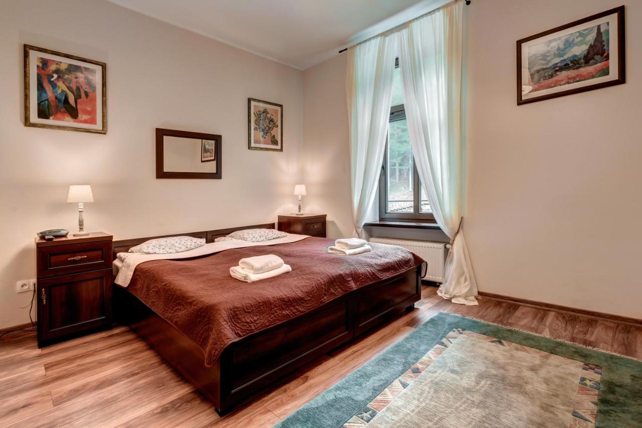 Hotel Charlotta Jedlina-Zdroj Exteriör bild