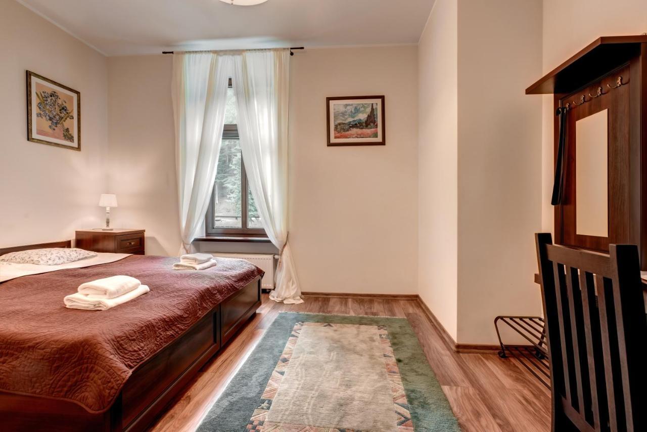 Hotel Charlotta Jedlina-Zdroj Exteriör bild
