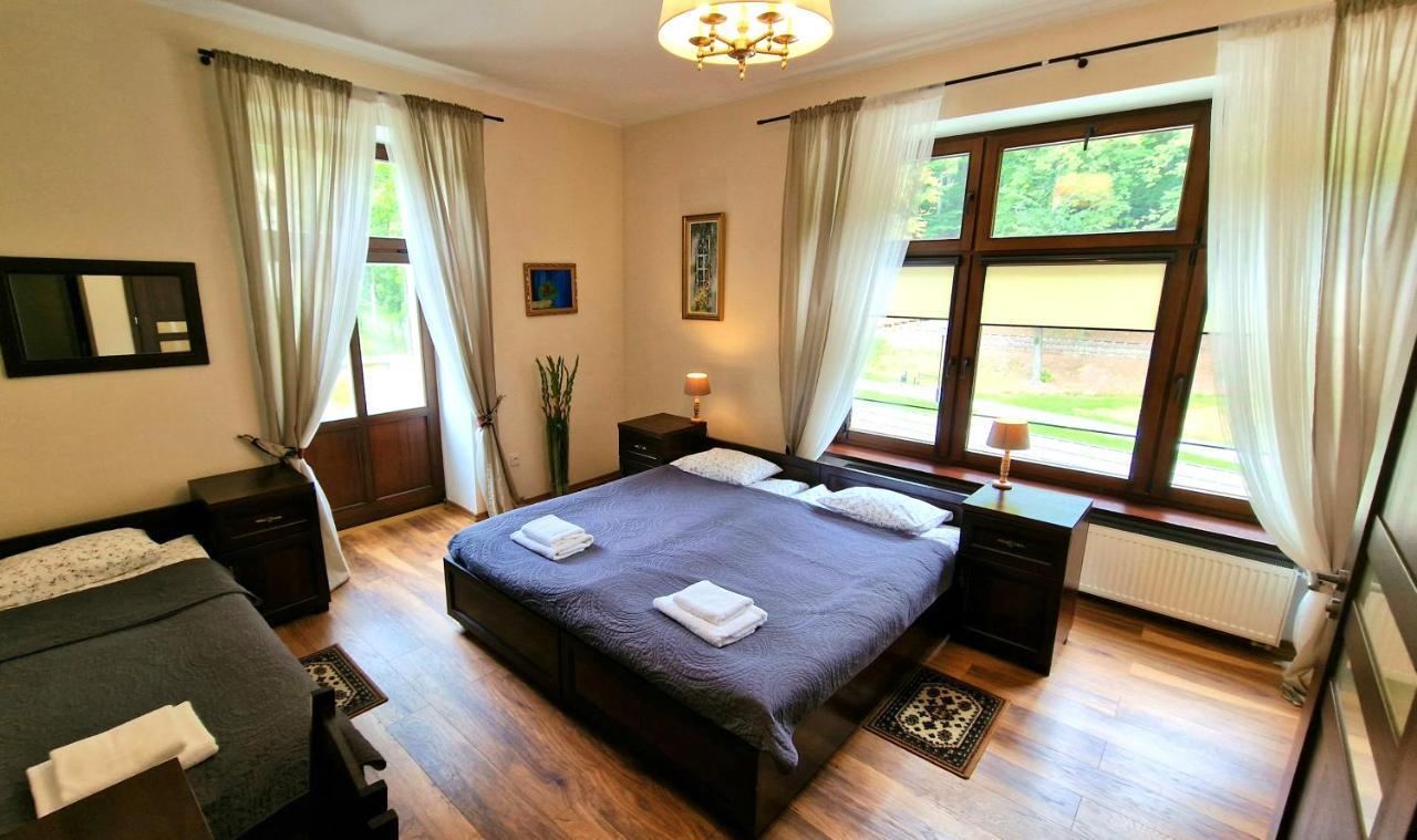 Hotel Charlotta Jedlina-Zdroj Exteriör bild
