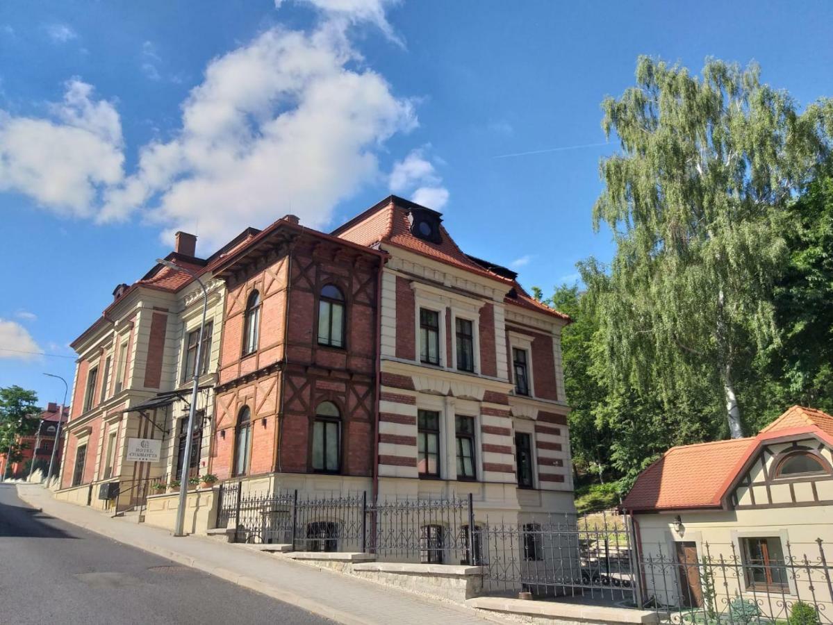 Hotel Charlotta Jedlina-Zdroj Exteriör bild